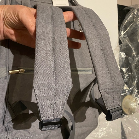 Stylish Gray Multi-Function Diaper Bag Backpack with Changing Pad. - Picture 4 of 13